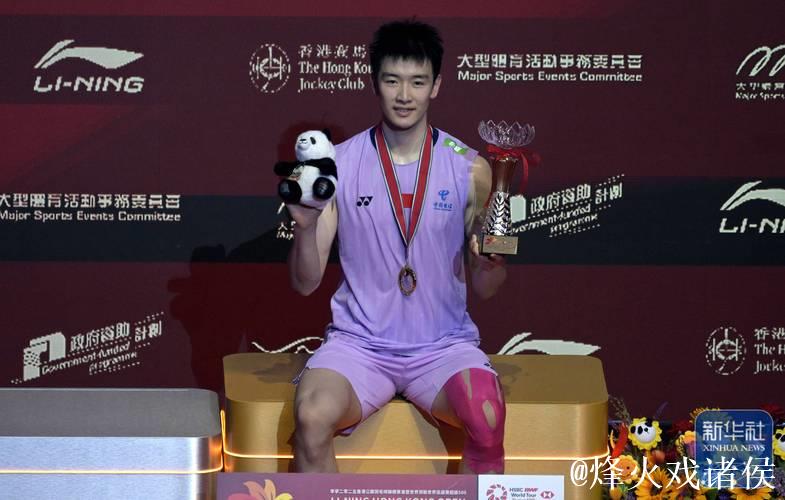 李诗沣男单夺冠 国羽横扫香港公开赛揽5金